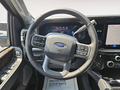 New 2025 Ford F250 Lariat w/ Lariat Ultimate Package image 19