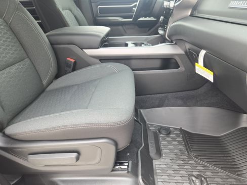 New 2026 RAM 1500 Big Horn AWD/4WD image 12