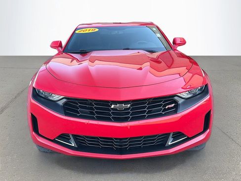 Used 2019 Chevrolet Camaro LT w/ RS Package image 10