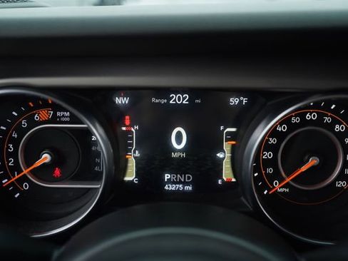 Used 2020 Jeep Wrangler Unlimited Sport image 30