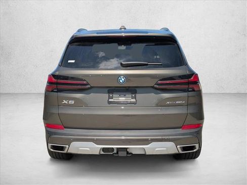 Used 2026 BMW X5 xDrive50e AWD/4WD image 6