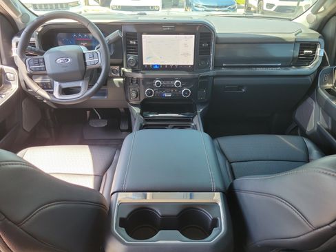Used 2026 Ford F250 Lariat w/ Tremor Off-Road Package AWD/4WD image 13