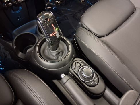 Used 2024 MINI Cooper S FWD image 17