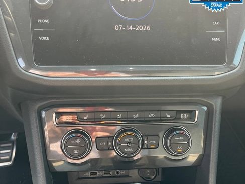 Used 2020 Volkswagen Tiguan SE R-Line AWD/4WD image 23