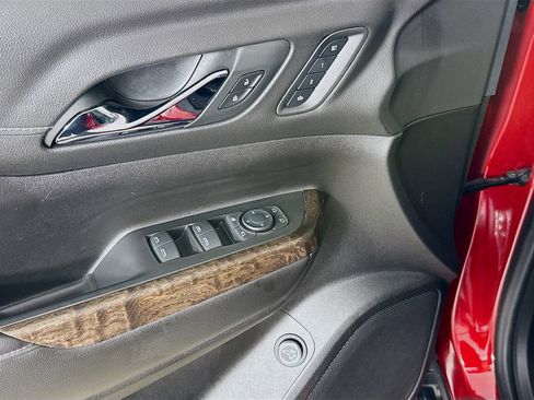 Used 2023 GMC Acadia Denali w/ Denali Ultimate Package image 20