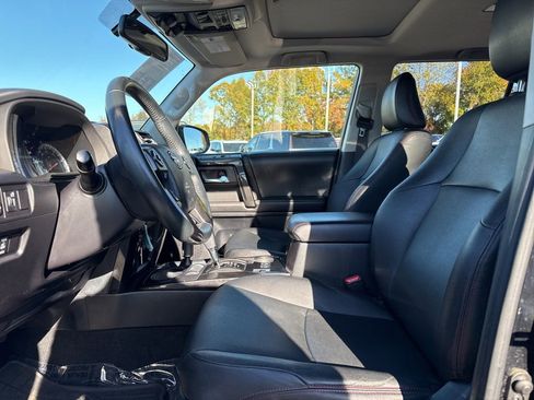 Used 2015 Toyota 4Runner Trail Premium image 9