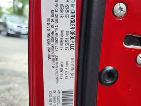 Used 2012 Dodge Challenger SRT8 RWD image 28