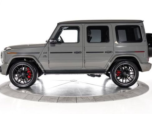 Used 2024 Mercedes-Benz G 63 AMG 4MATIC image 2