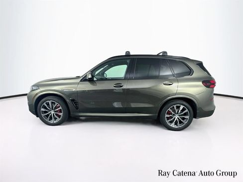 Used 2025 BMW X5 xDrive40i w/ M Sport Package AWD/4WD image 4