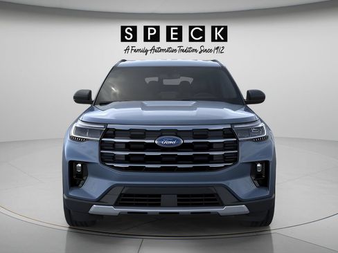 New 2026 Ford Explorer Active w/ Active Comfort Package AWD/4WD image 7
