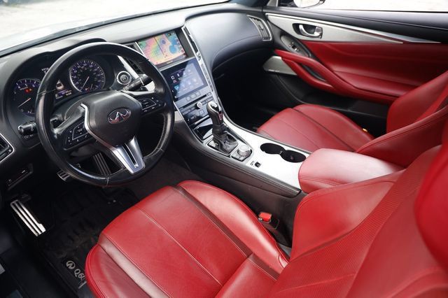Used 2018 INFINITI Q60 Red Sport 400 w/ Pro Active Package RWD image 6