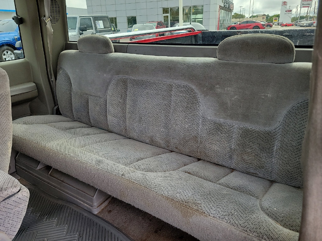 Used 1998 Chevrolet Silverado 1500 2WD Extended Cab w/ Preferred Equipment Group 2 image 19