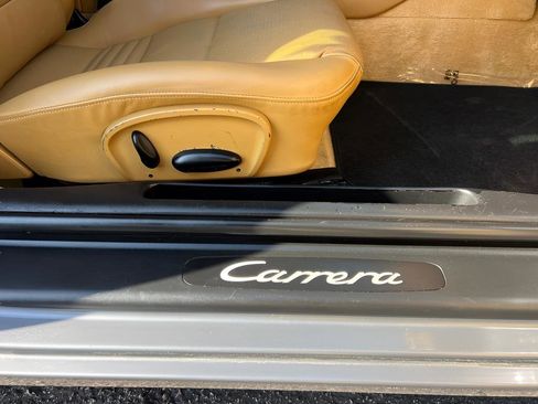 Used 2004 Porsche 911 Carrera RWD image 23