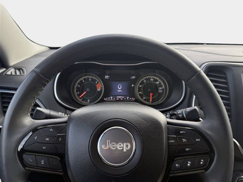 Used 2023 Jeep Cherokee Altitude Lux image 21