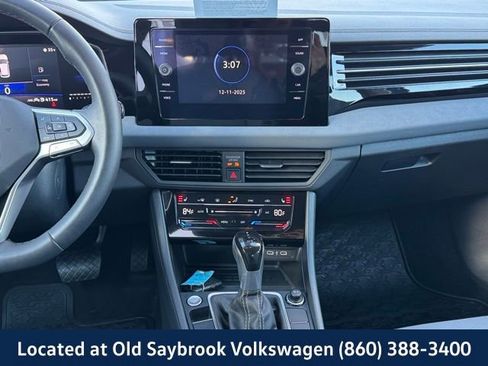 Certified 2025 Volkswagen Jetta SE image 14