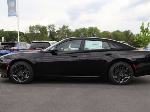New 2026 Dodge Charger R/T AWD/4WD image 5