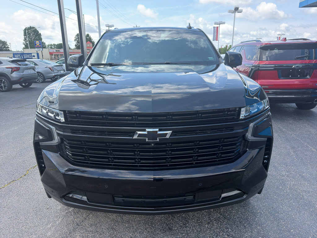 Used 2023 Chevrolet Tahoe RST w/ Luxury Package AWD/4WD image 2