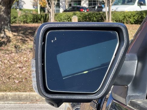 New 2025 Ford F150 Lariat w/ Equipment Group 501A Mid image 32