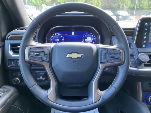 Used 2024 Chevrolet Tahoe High Country w/ Premium Package AWD/4WD image 19