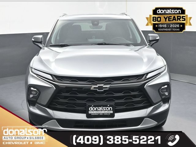 New 2026 Chevrolet Blazer LT w/ Sound & Technology Package FWD image 3
