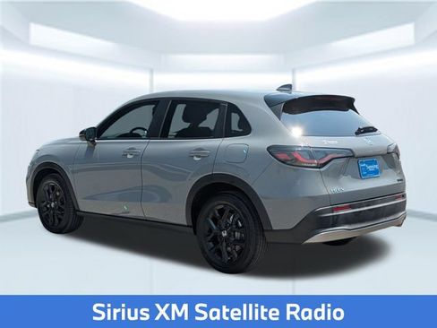 Used 2024 Honda HR-V Sport image 4