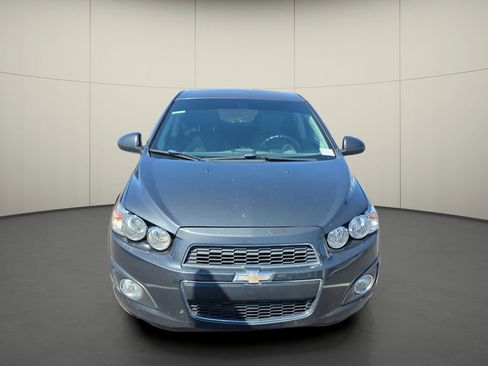 Used 2016 Chevrolet Sonic LTZ FWD image 2