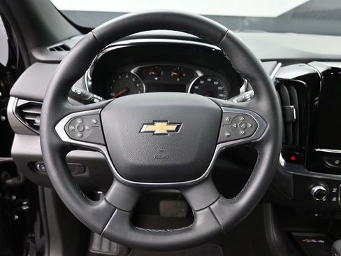Used 2023 Chevrolet Traverse LT AWD/4WD image 15