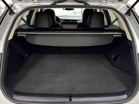 Used 2015 Lexus CT 200h image 27