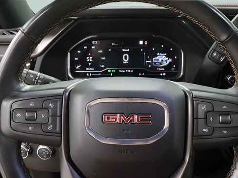 Used 2025 GMC Sierra 2500 AT4 w/ AT4 Premium Plus Package AWD/4WD image 13