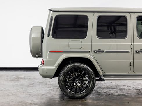 Used 2021 Mercedes-Benz G 550 image 26