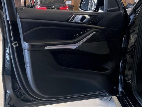 Certified 2023 BMW X5 M50i w/ Executive Package image 20