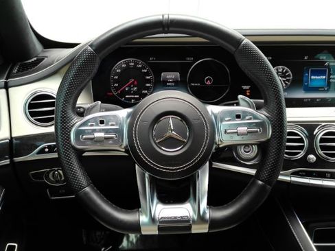 Used 2019 Mercedes-Benz S 63 AMG S 4MATIC Sedan image 40