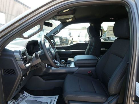 New 2026 Ford F150 XLT w/ XLT Black Appearance Package AWD/4WD image 16