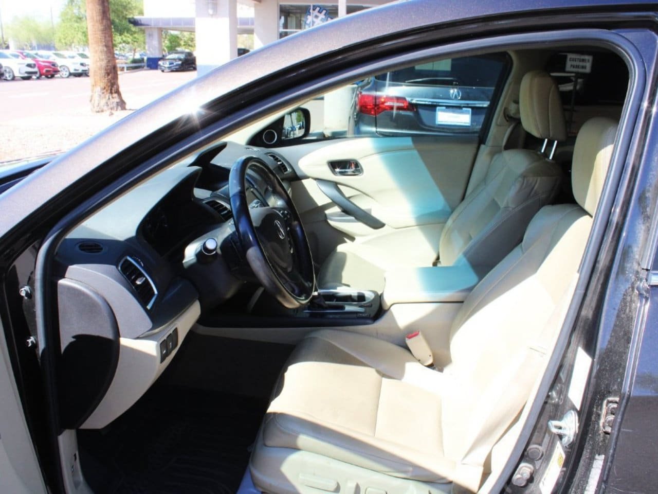 Used 2017 Acura RDX w/ Technology Package FWD image 11