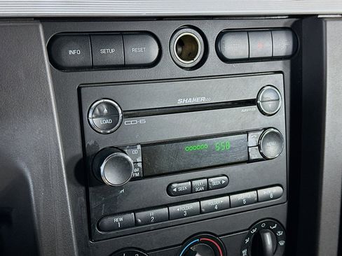 Used 2009 Ford Mustang GT Premium image 21