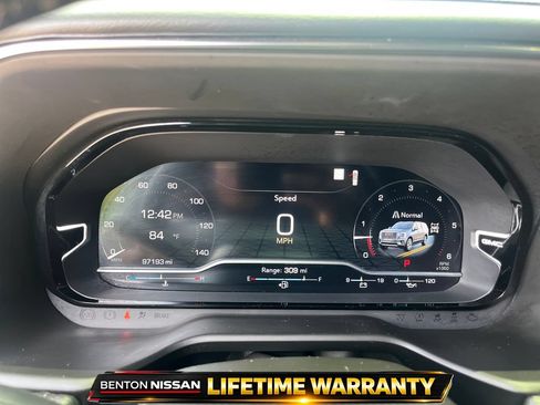 Used 2022 GMC Yukon Denali AWD/4WD image 15