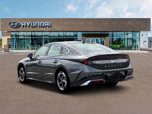 New 2026 Hyundai Sonata SEL FWD image 5