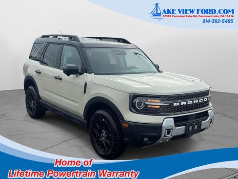 Used 2025 Ford Bronco Sport Badlands image 1