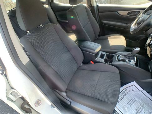 Used 2019 Nissan Rogue Sport S AWD/4WD image 28