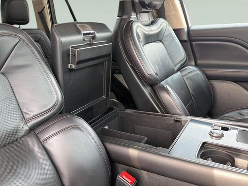 Used 2020 Lincoln Aviator Reserve w/ Equipment Group 202A image 36