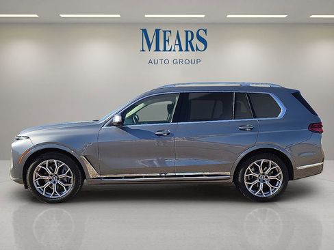 Used 2026 BMW X7 xDrive40i image 2