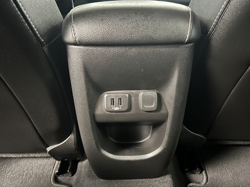 Used 2019 Chevrolet Colorado ZR2 AWD/4WD image 34