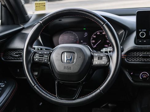 Certified 2025 Honda HR-V Sport image 15