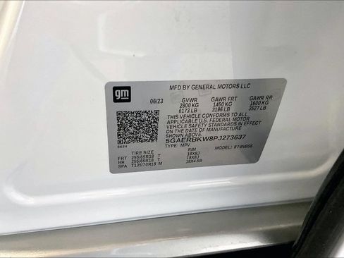 Used 2023 Buick Enclave Essence FWD image 37