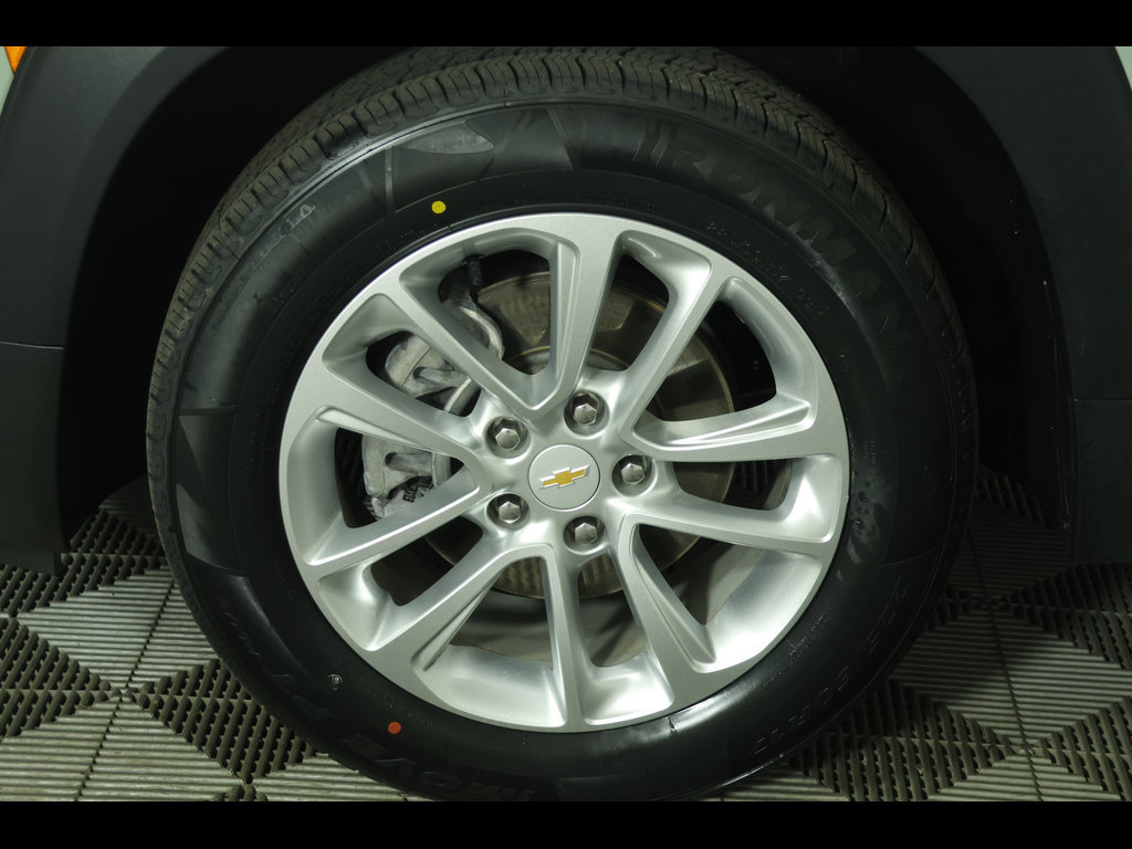 Used 2025 Chevrolet TrailBlazer LS w/ LS Convenience Package FWD image 5