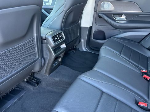 New 2026 Mercedes-Benz GLE 450 4MATIC image 12