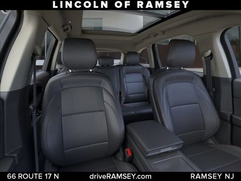 New 2026 Lincoln Nautilus Premier w/ Equipment Group 102A AWD/4WD image 11