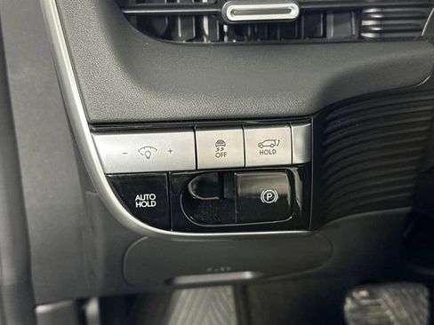 Used 2024 Hyundai Ioniq 5 Limited image 19