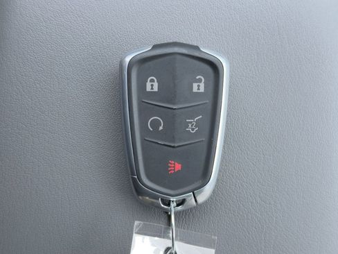 Used 2017 Cadillac XT5 Premium Luxury w/ Driver Assist Package image 26