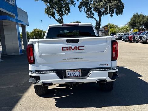 Used 2021 GMC Sierra 1500 AT4 AWD/4WD image 4